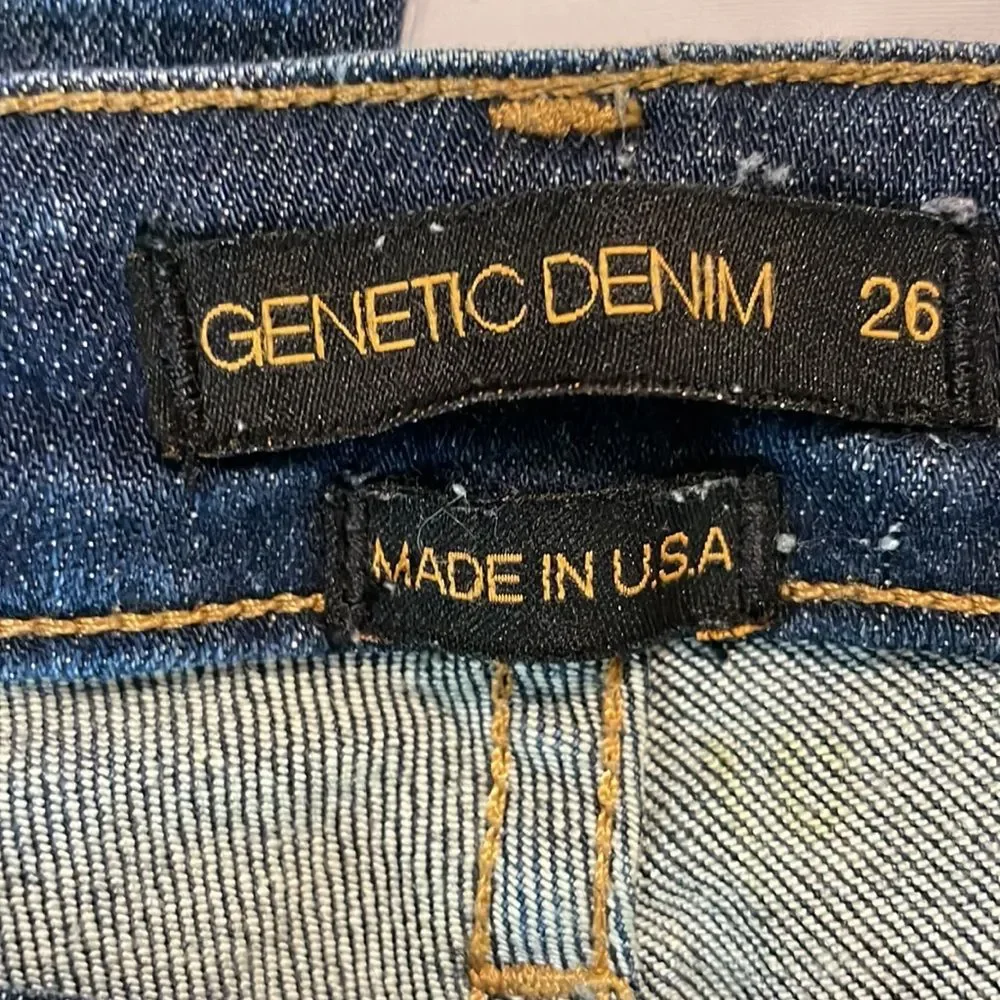 Genetic Denim Lily Jean size 26 USA Americana Closet staple Straight Leg